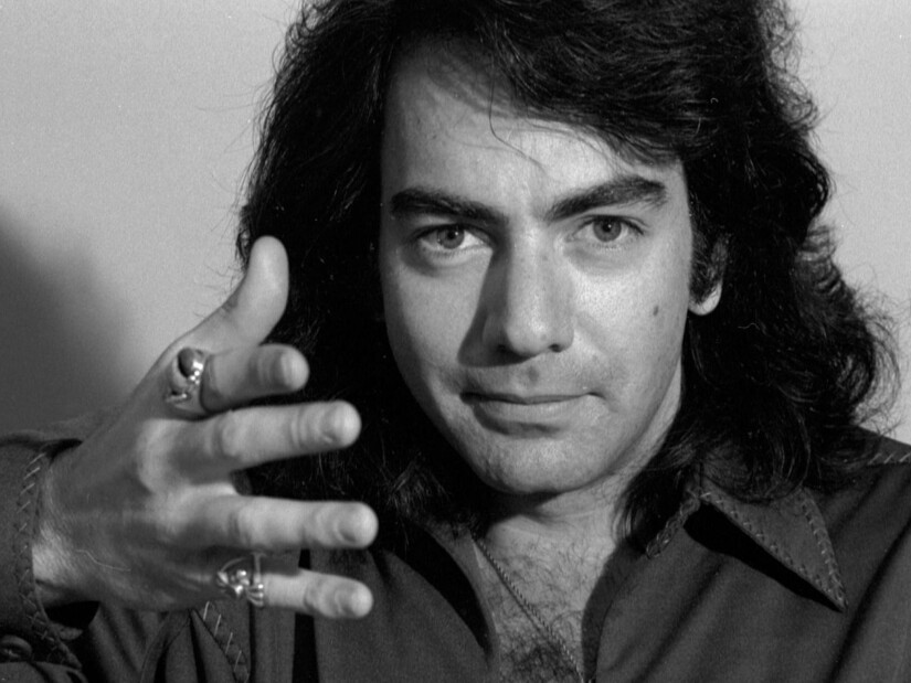 Neil Diamond headshot.